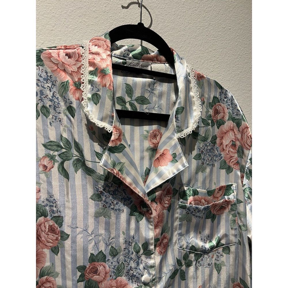Vintage Coquette Womens Size M/L Sleep Shirt Floral Collar Long Sleeve - Picture 3 of 9